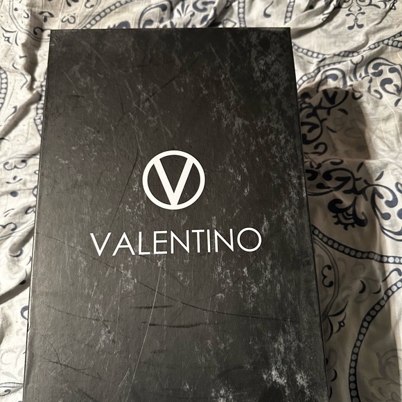 Valentino shoes brand new size 12 - Picture 3 of 8